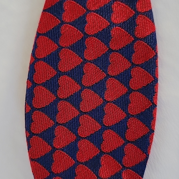 Ben Silver Cravate Red Blue Heart Adjustable Self Tie Bow Tie - Picture 2 of 8